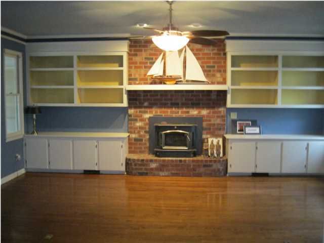 6165 Old Jacksonboro Rd, Ravenel, SC 29470