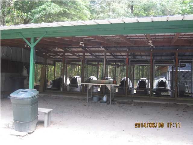 207 Shad Ln, Ridgeville, SC 29472