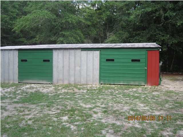 207 Shad Ln, Ridgeville, SC 29472