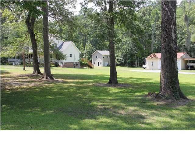 140 Poplar Cir, Summerville, SC 29483