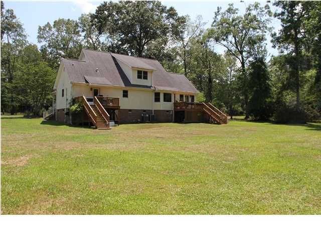 140 Poplar Cir, Summerville, SC 29483