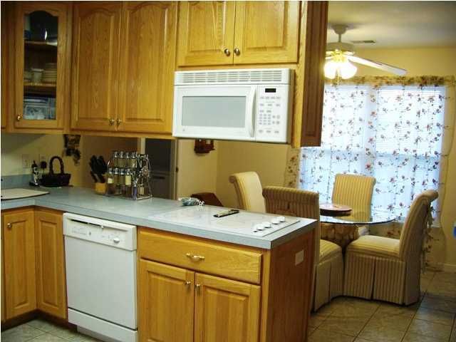 1241 1st Bend Rd, Harleyville, SC 29448
