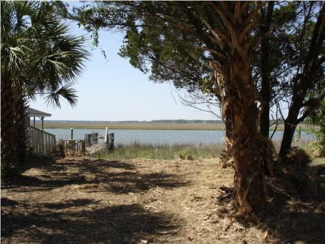 3755 Docksite Rd, Edisto Beach, SC 29438