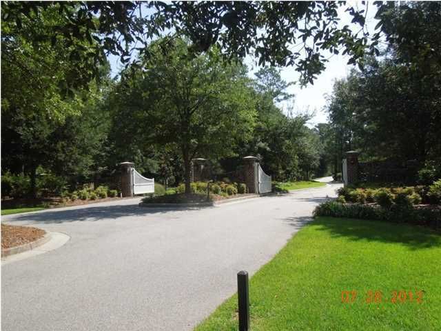 13 Deep Step Dr, Hollywood, SC 29470