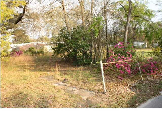 4844 Sanders Ave, North Charleston, SC 29405