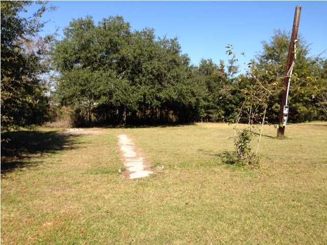 4053 Ohear Ave, North Charleston, SC 29405