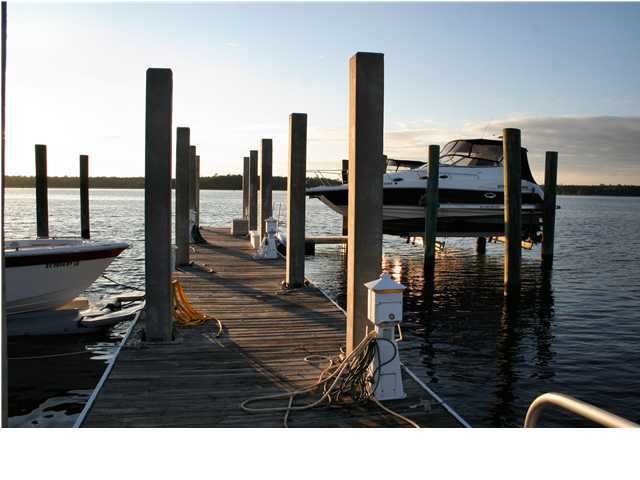 2223 Marsh Dr, Charleston, SC 29466