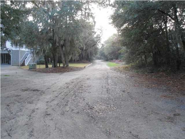 726 Sandpiper Ridge Rd, Edisto Beach, SC 29438