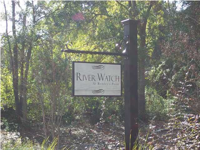 226 4th Ave, Mount Pleasant, SC 29464