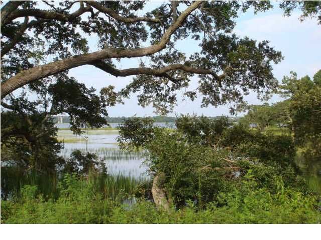 1872 Beekman St, Charleston, SC 29492