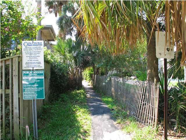 312 W Ashley Ave, Folly Beach, SC 29439