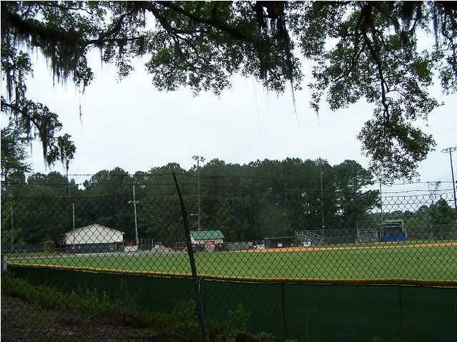 109 Beverly Dr, Goose Creek, SC 29445