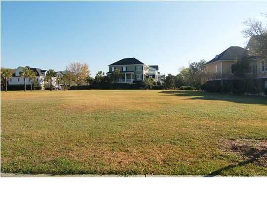 930 Cochran St, Charleston, SC 29492