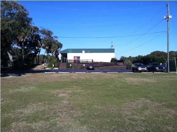 124 Jungle Rd, Edisto Beach, SC 29438