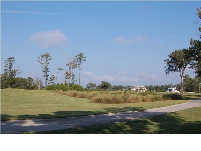 1592 Rivertowne Country Club Dr, Mount Pleasant, SC 29466