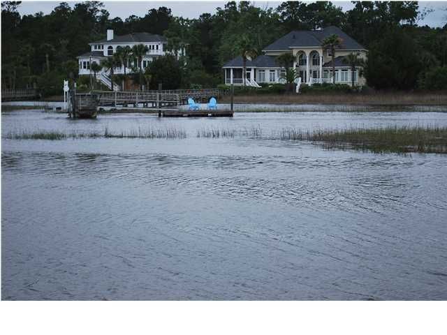 1803 Greeley Rd, Mount Pleasant, SC 29466