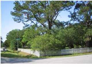 328 Huntley Dr, Charleston, SC 29407