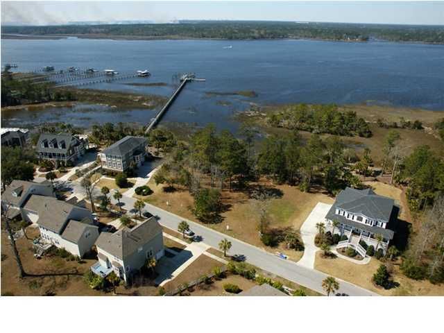 2239 Marsh Dr, Mount Pleasant, SC 29466