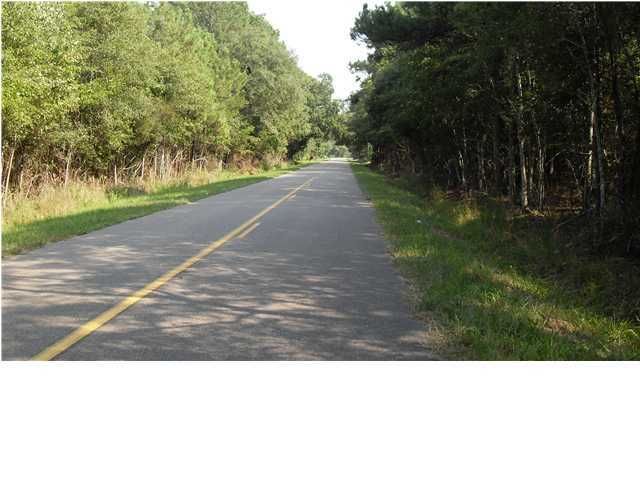 981 Theodore Rd, Awendaw, SC 29429
