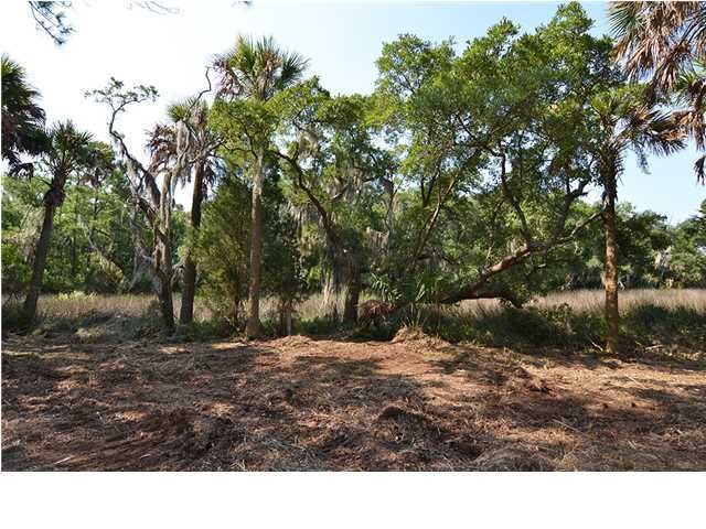 4 Hazelhurst St, Charleston, SC 29464