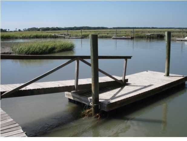 10 Hammocks Way, Edisto Island, SC 29438