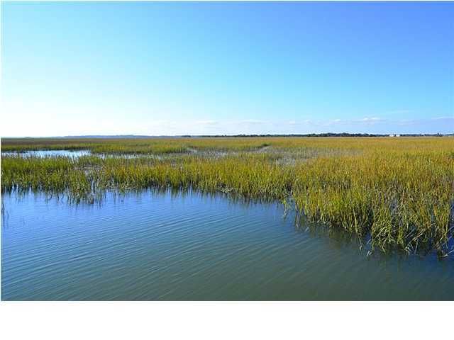 8 Mariners Cay, Folly Beach, SC 29439