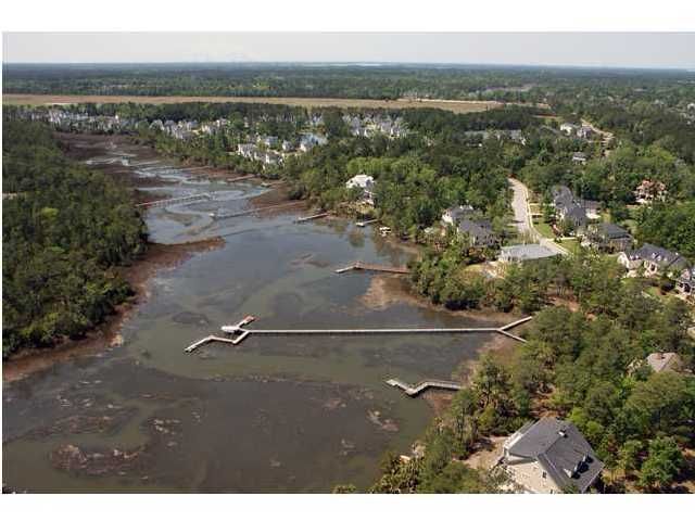 2124 Beckenham Dr, Mount Pleasant, SC 29466