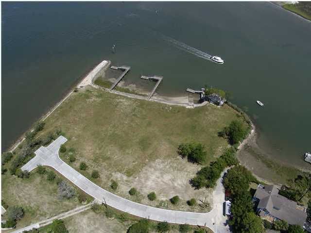 810 Star Of The West St, Sullivans Island, SC 29482
