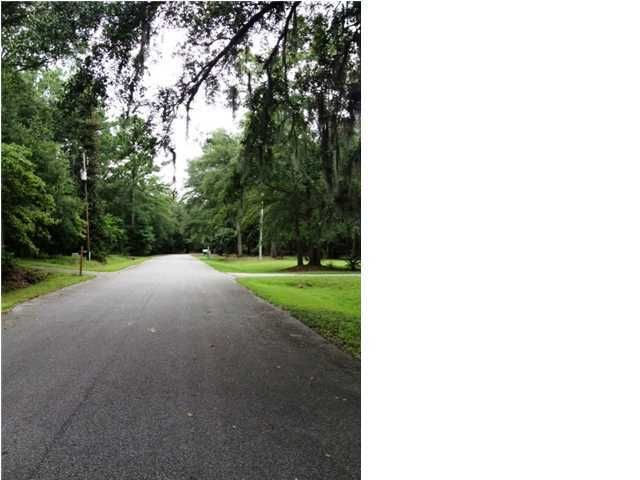 4430 Creek Rd, Hollywood, SC 29449