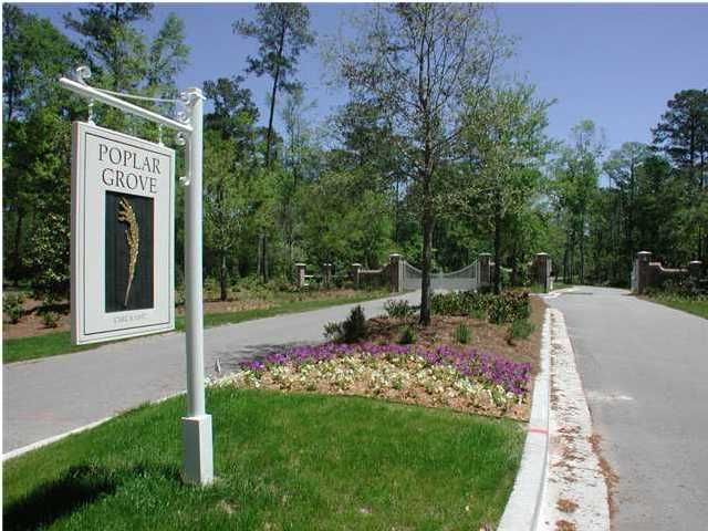 86 Lady Banks Ln, Hollywood, SC 29470