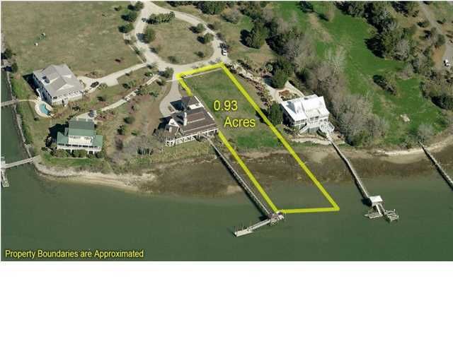 643 Thomas Pinckney Ct, Mcclellanville, SC 29458