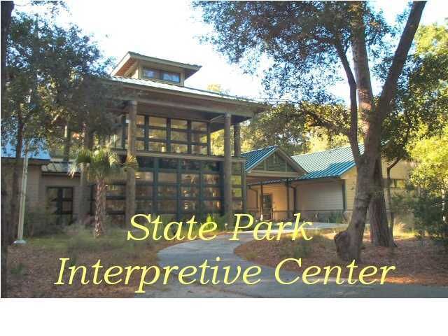 12 Palmetto Rd, Edisto Island, SC 29438