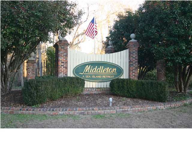 8623 Middleton Point Ln, Edisto Island, SC 29438