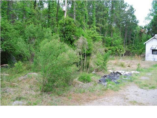 332 Hopkins Dr, Moncks Corner, SC 29461