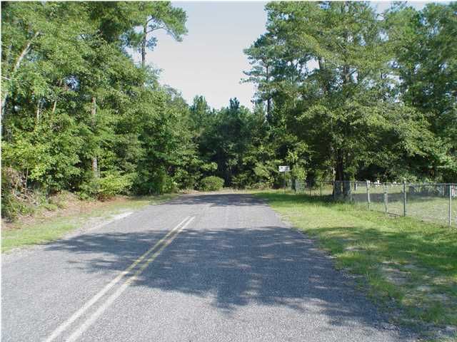 1012 Hillridge Rd, Wando, SC 29492