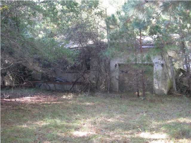 8698 Peters Point Rd, Edisto Island, SC 29438