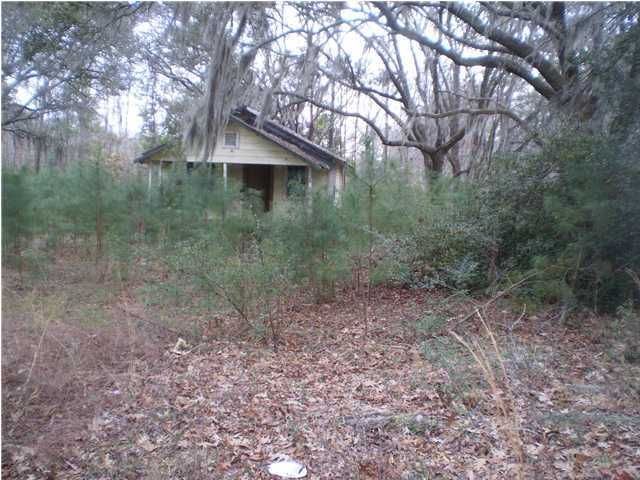 8051 Willtown Rd, Hollywood, SC 29449