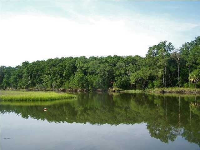 2258 Laurel Hill Rd, Edisto Island, SC 29438