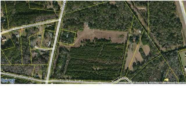 7 River Rd, Johns Island, SC 29455