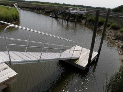 1206 Finley Rd, Charleston, SC 29492