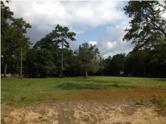 2 Seewee Rd, Awendaw, SC 29429
