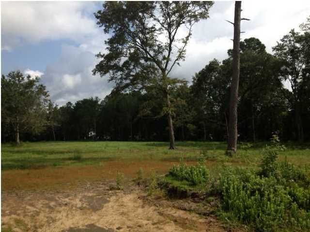 2 Seewee Rd, Awendaw, SC 29429