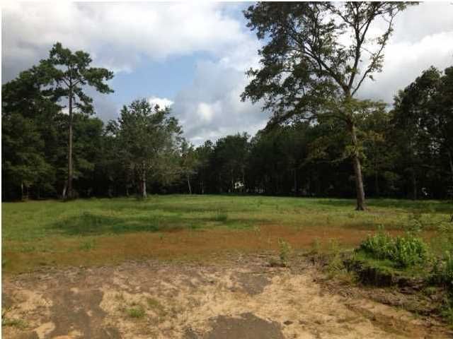 2 Seewee Rd, Awendaw, SC 29429