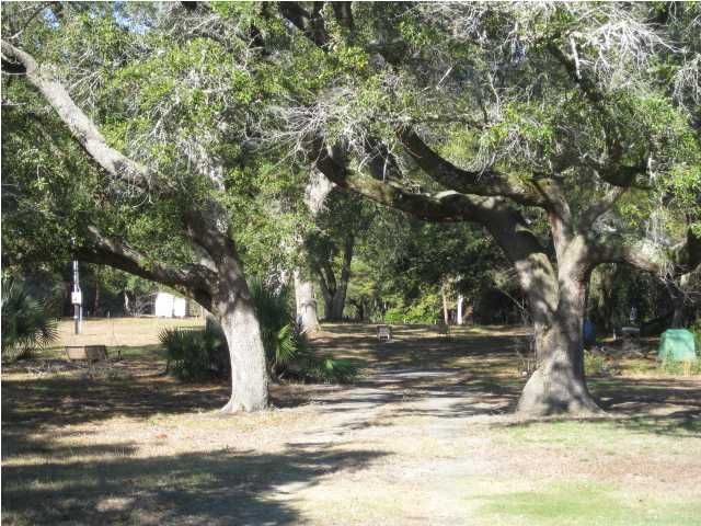 7743 Eddingsville Beach Rd, Edisto Island, SC 29438