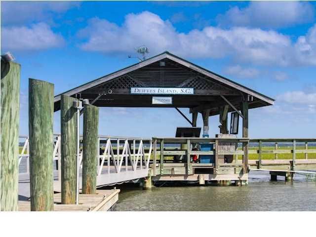 0 Pelican Flight Dr Lot 22, Dewees Island, SC 29451