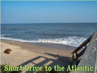 8668 Palmetto Rd, Edisto Island, SC 29438