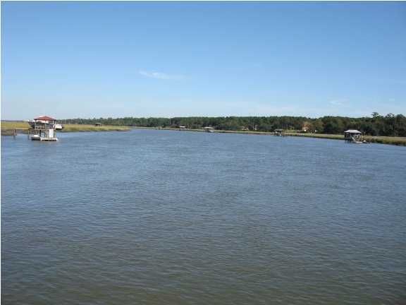 1 Retriever Rd, Wadmalaw Island, SC 29487