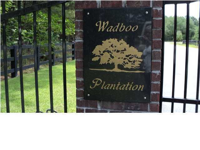7 Angel Oak Dr #A, Bonneau, SC 29431