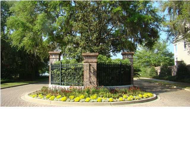 128 Wando Reach Ct, Mount Pleasant, SC 29464