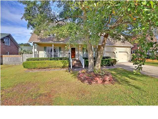 105 Freeport St, Summerville, SC 29483